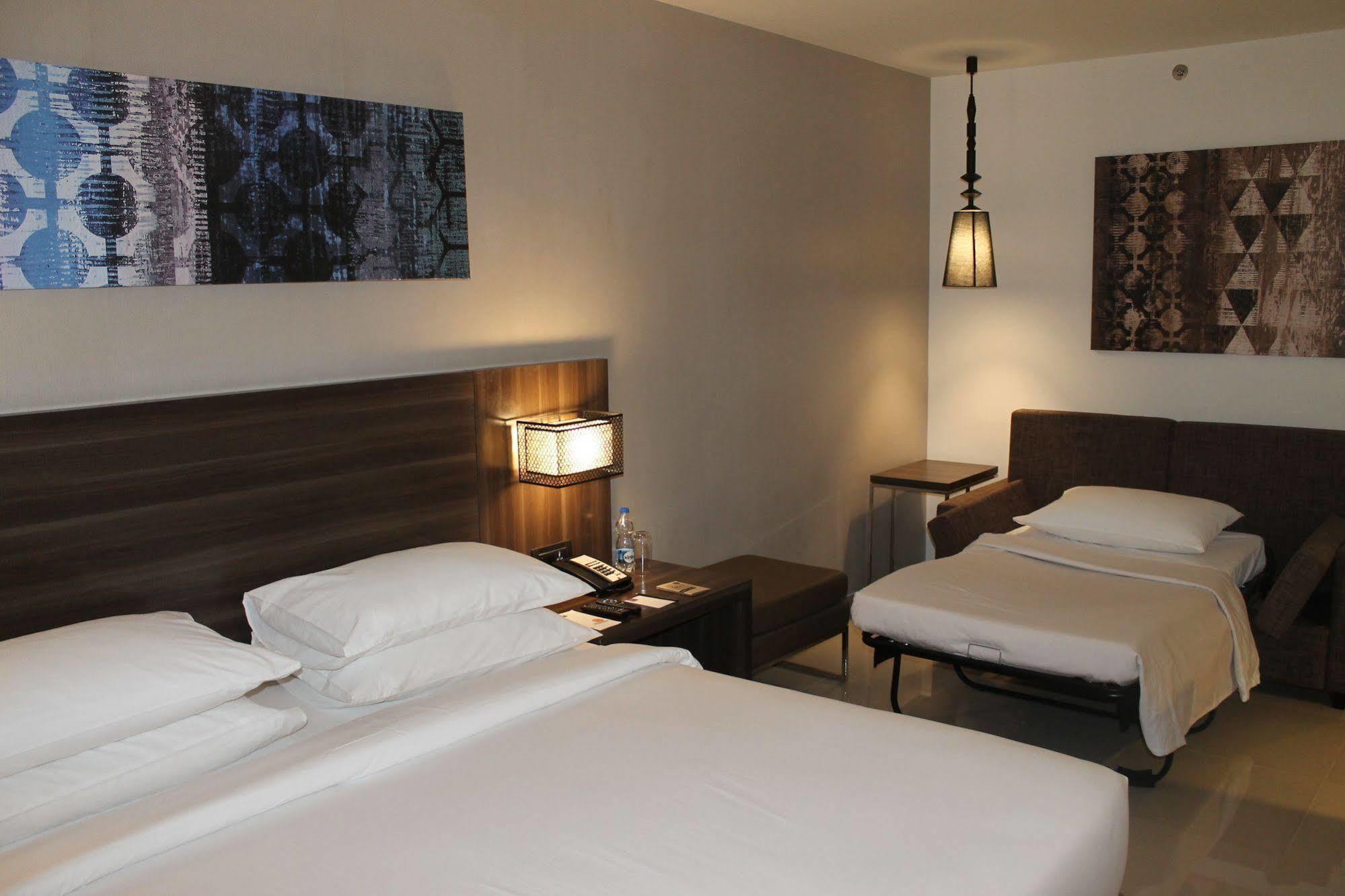 The Residency Towers, Rameswaram Hotel Ngoại thất bức ảnh
